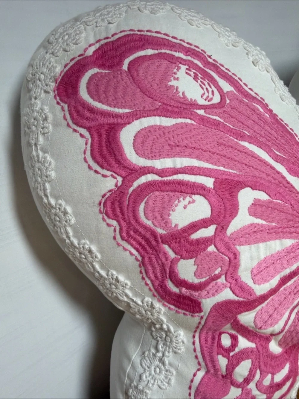 Pottery Barn/ Lilly Pulits Kids Garden Butterfly Pillow 13x15 Floral Embroidered